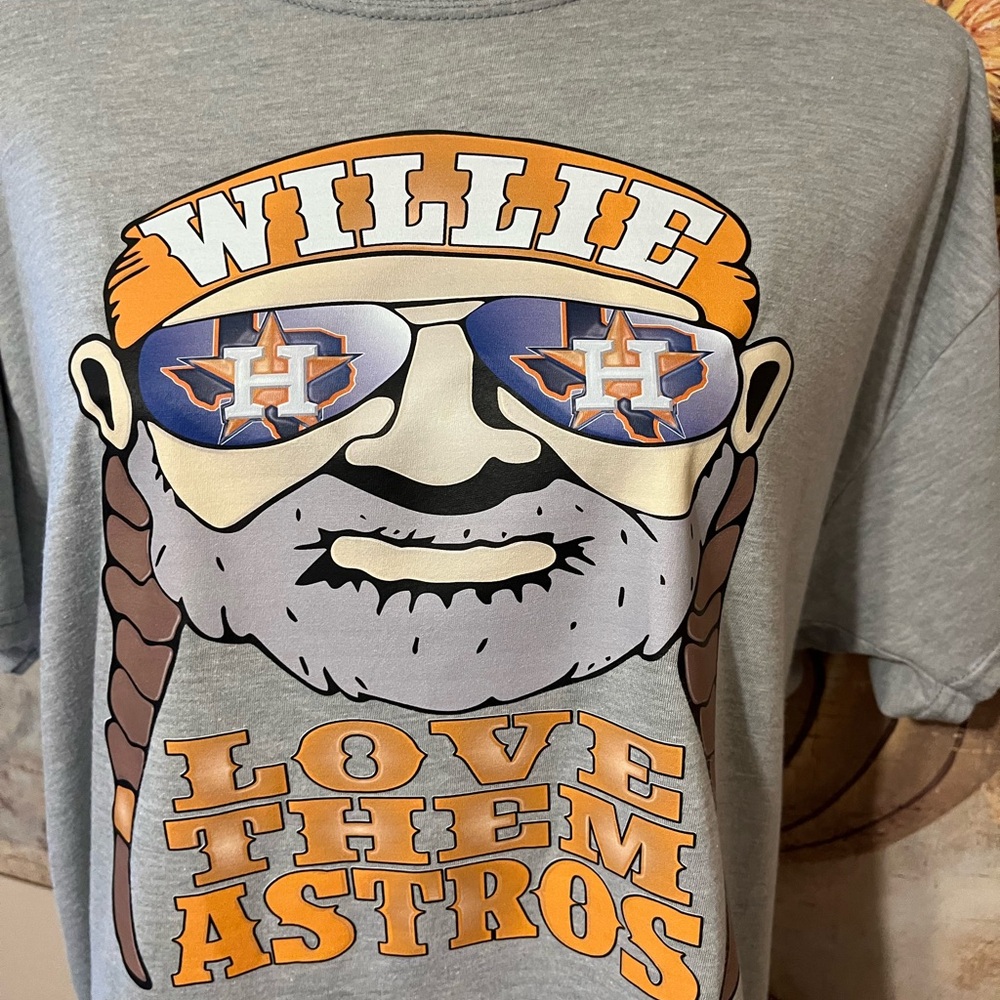 Sz L Hanes ComfortSoft Willie Nelson “Willie Love Them Astros” Heather Gray Tee - Picture 3 of 8
